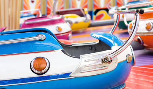 La nacelle d'un manège à sensations fortes